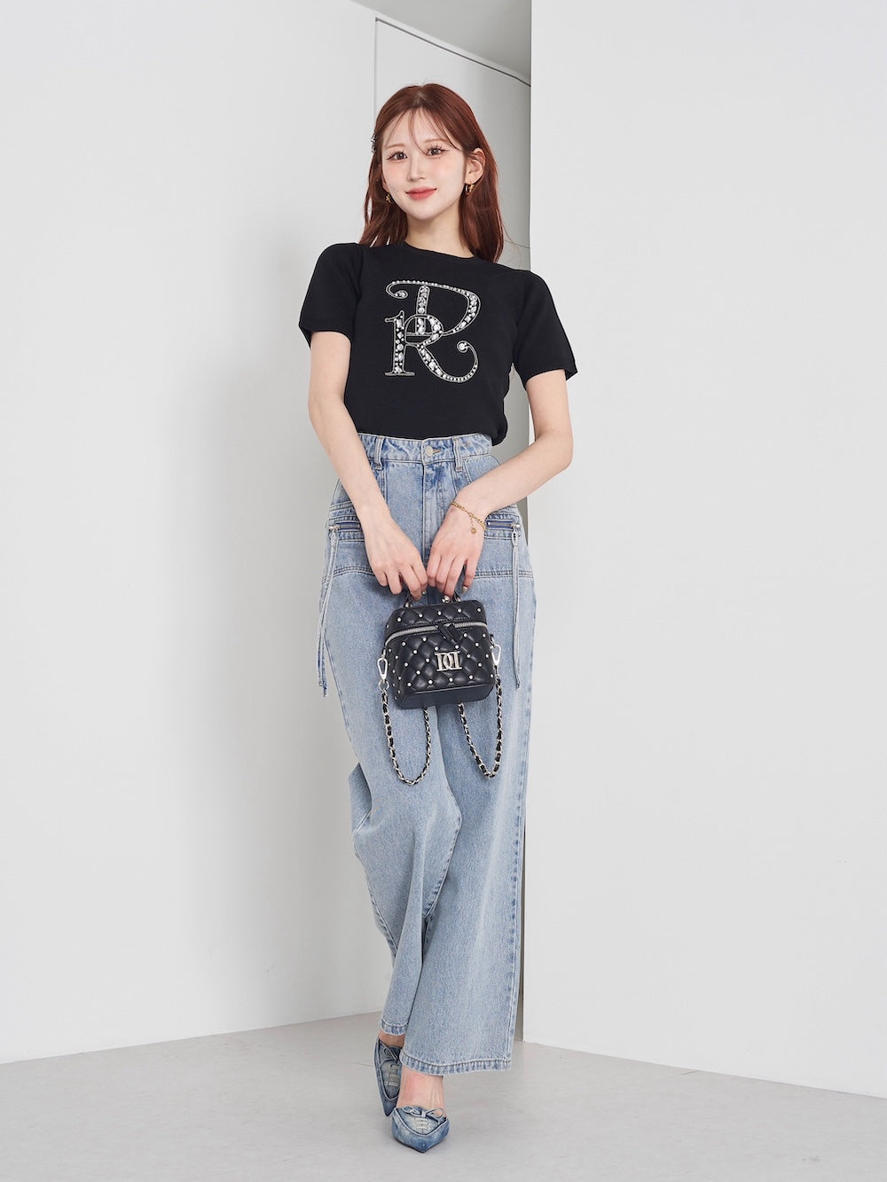 モデル:165cm(着用サイズ:FREE 着用カラー:BLK)