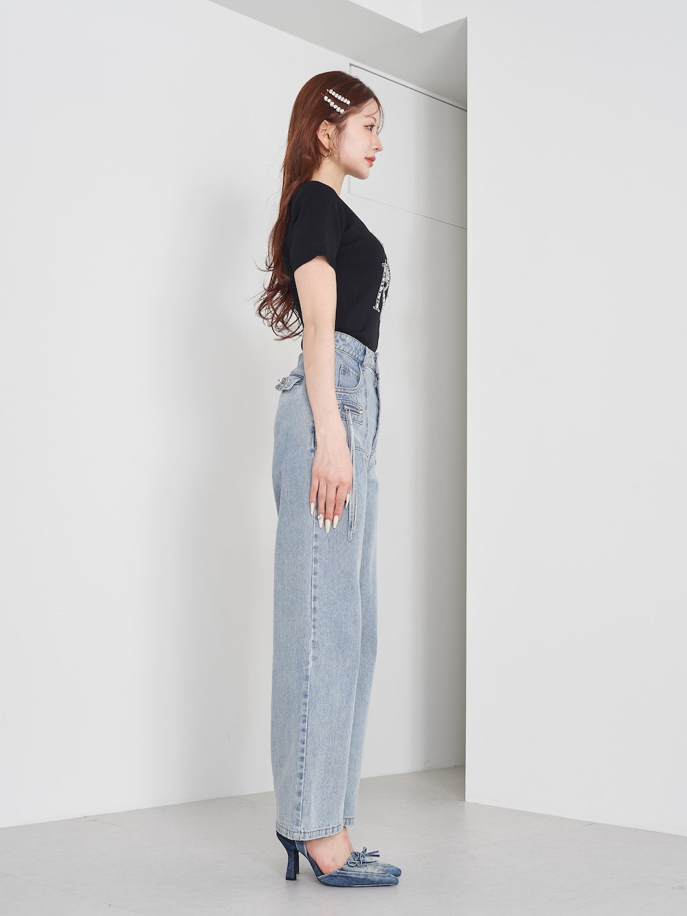 モデル:165cm(着用サイズ:FREE 着用カラー:BLK)