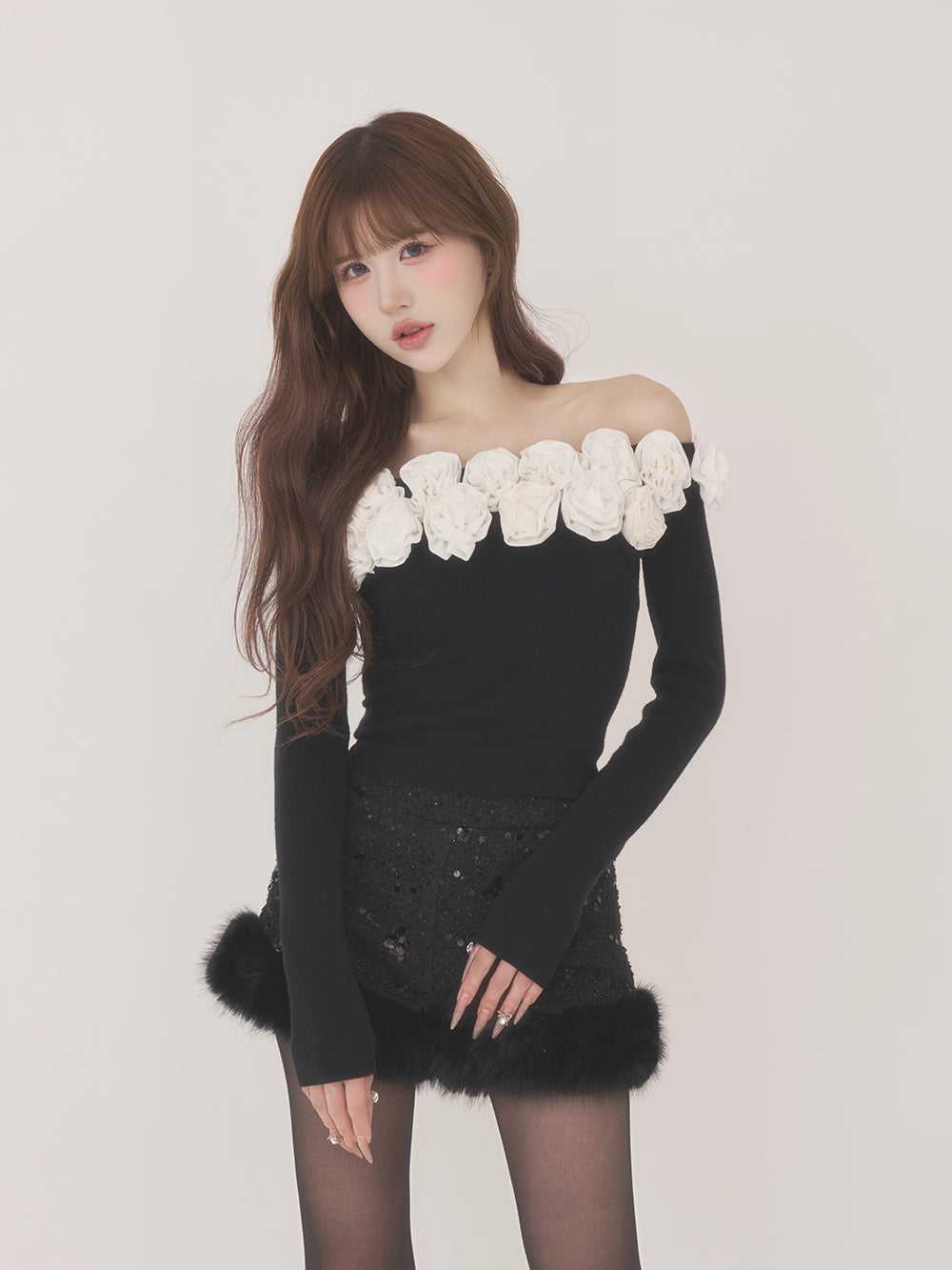 モデル:165cm(着用サイズ:FREE 着用カラー:BLK)