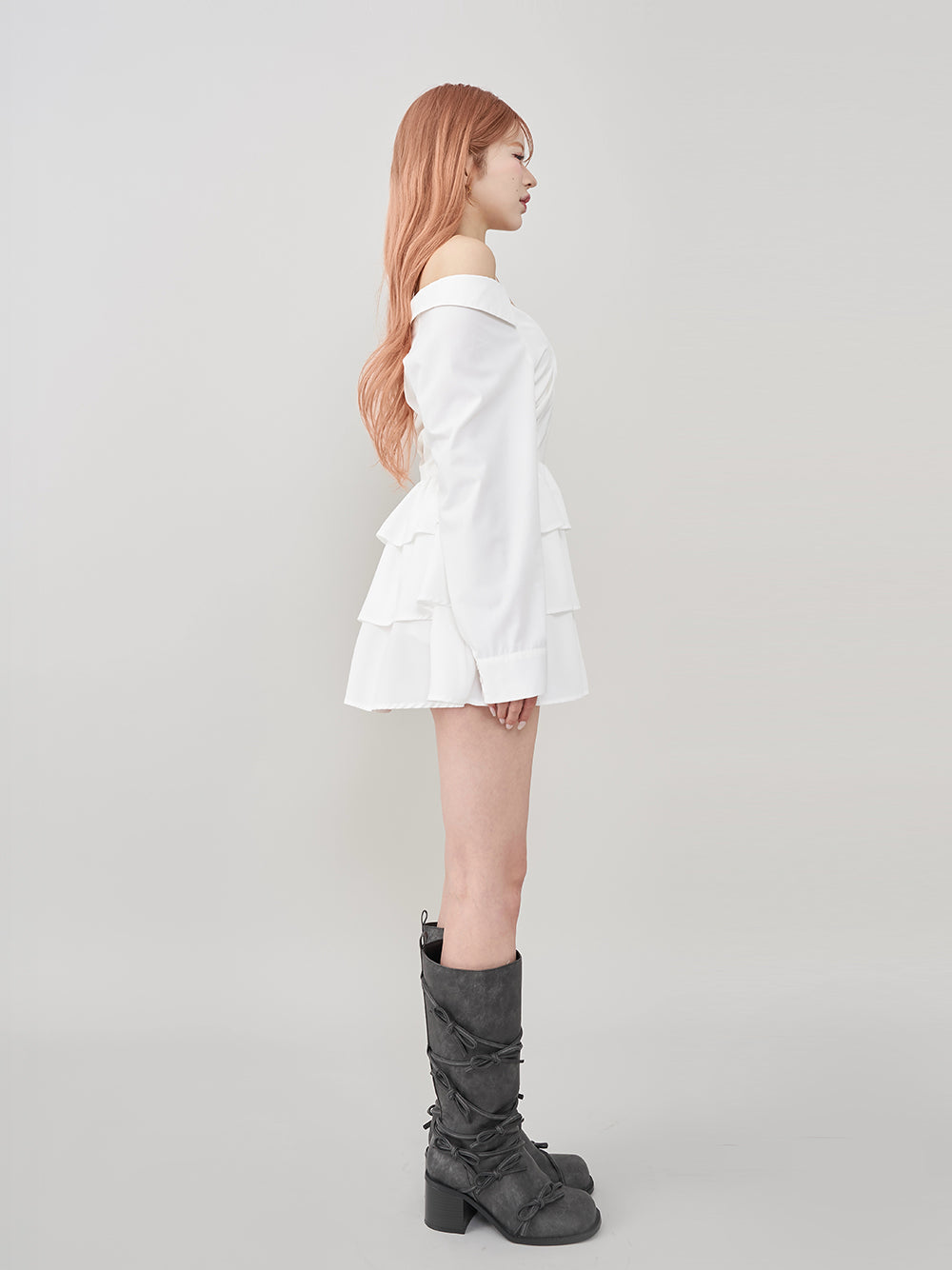 モデル:165cm(着用サイズ:FREE 着用カラー:WHT)