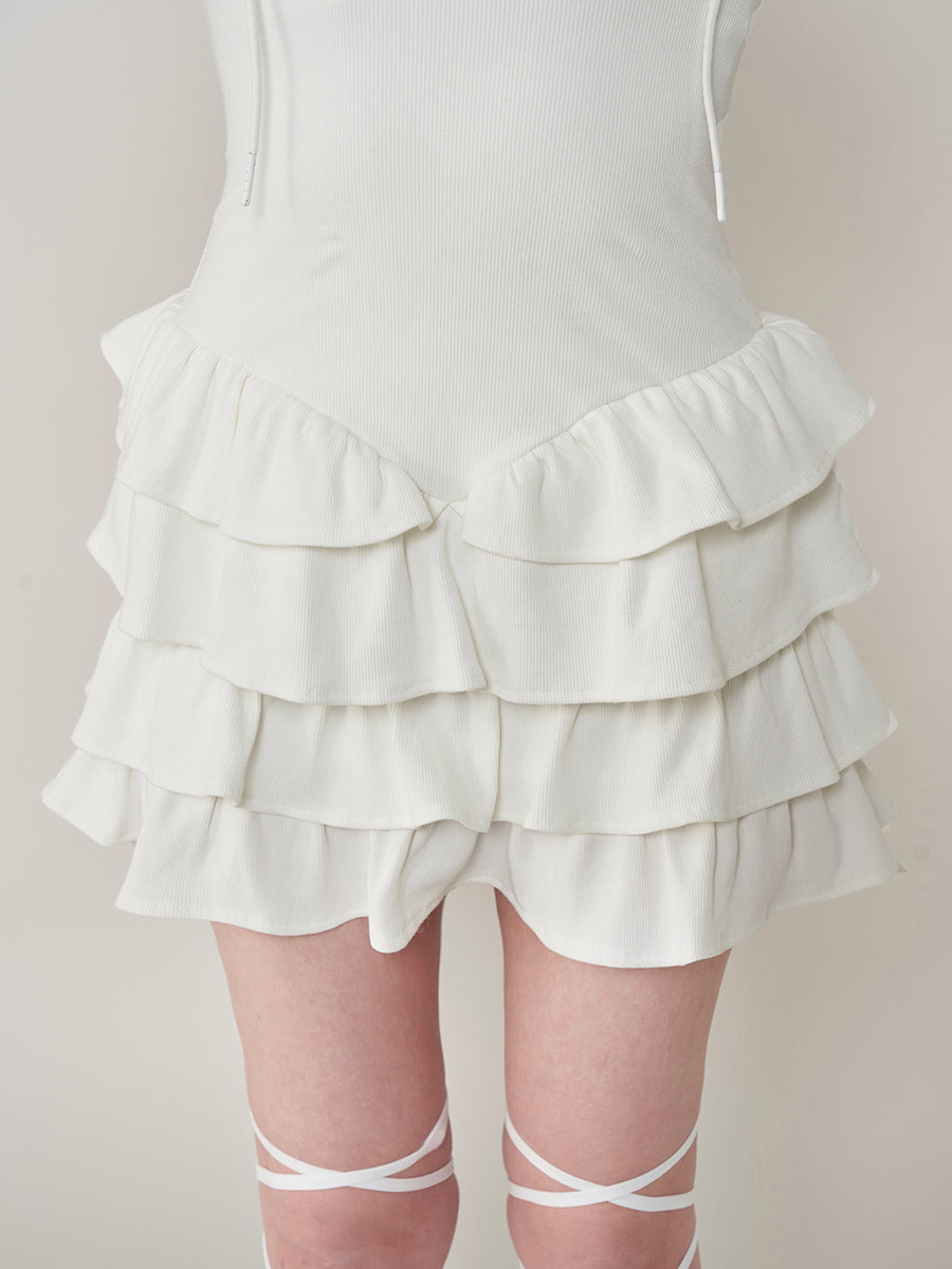 モデル:165cm(着用サイズ:FREE 着用カラー:WHT)