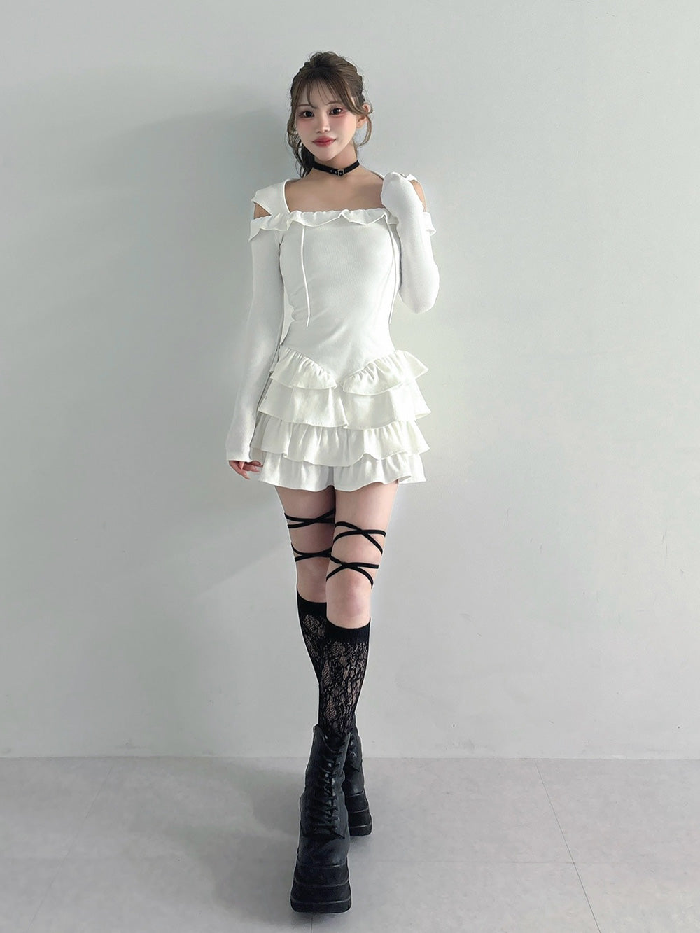 モデル:158cm(着用サイズ:FREE 着用カラー:WHT)