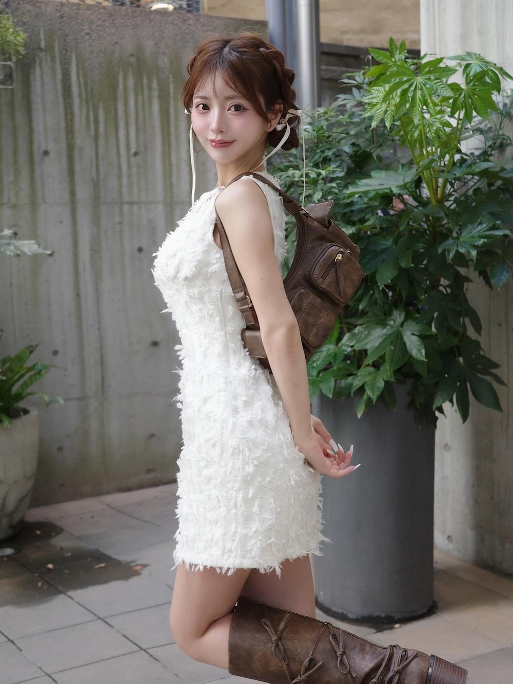 モデル:158cm(着用サイズ:FREE 着用カラー:IVO)