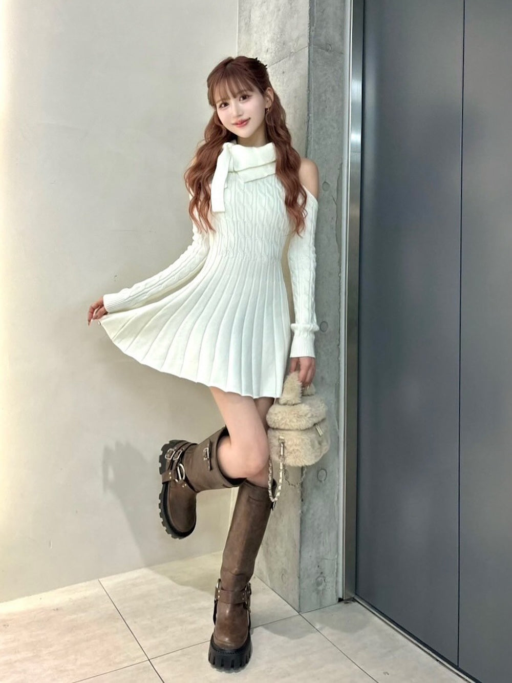 モデル:165cm(着用サイズ:FREE 着用カラー:IVO)