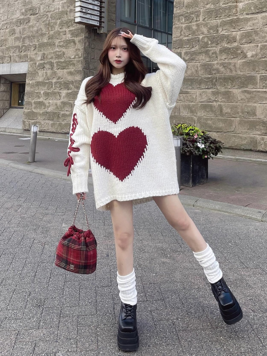 モデル:150cm(着用サイズ:FREE 着用カラー:IVO)