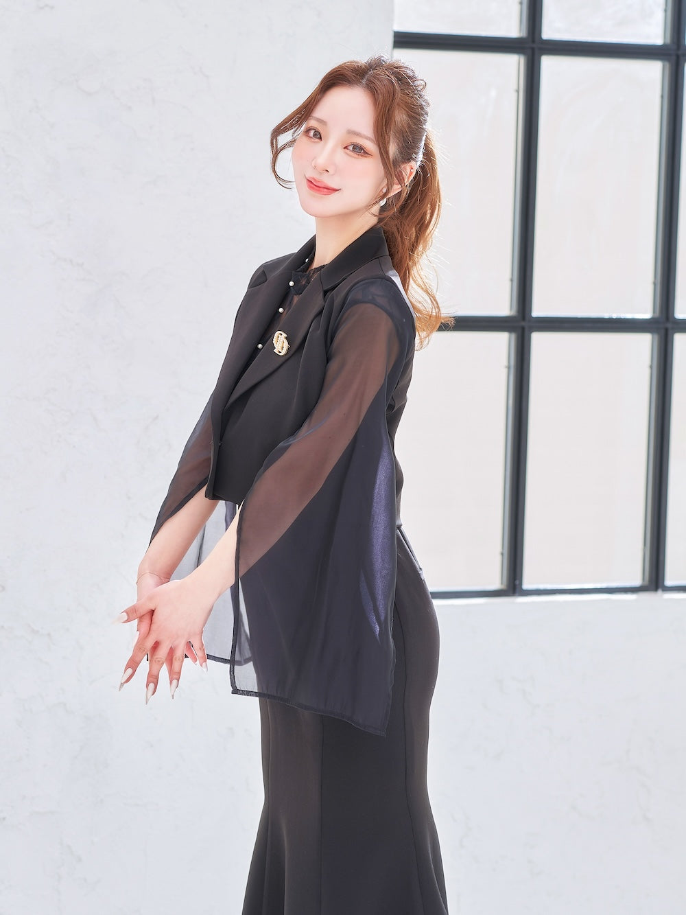 モデル:158cm(着用サイズ:FREE 着用カラー:BLK)