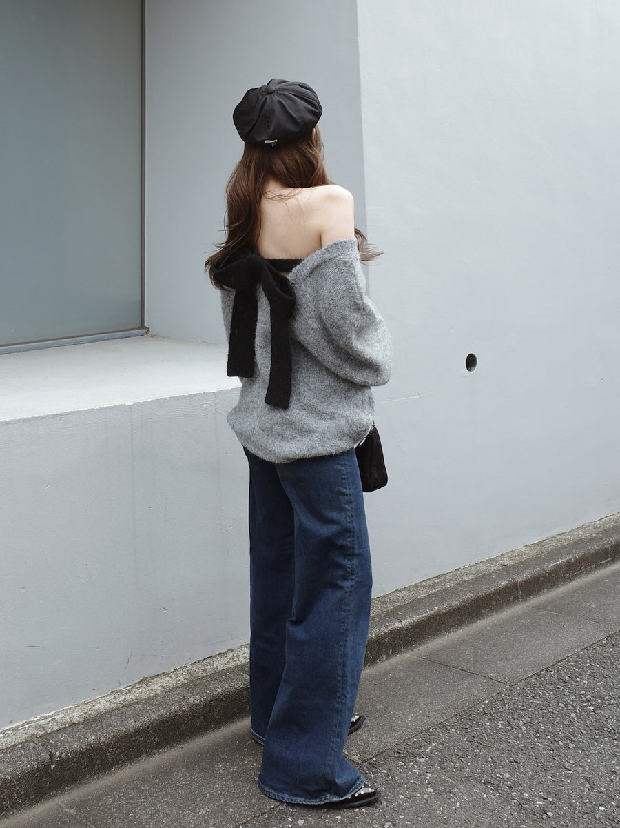 モデル:164cm(着用サイズ:FREE 着用カラー:GRY)