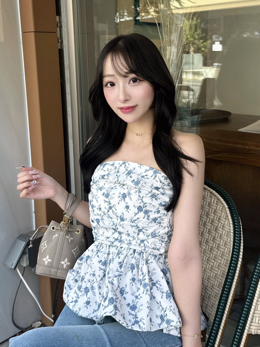 モデル:156cm(着用サイズ:FREE 着用カラー:WHT)