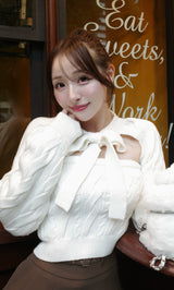 モデル:156cm(着用サイズ:FREE 着用カラー:WHT)