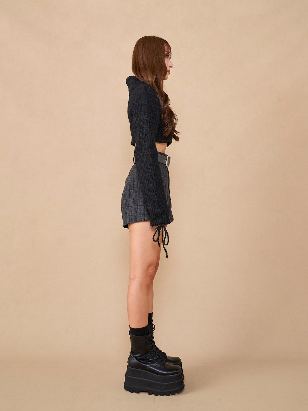 モデル:156cm(着用サイズ:S 着用カラー:BLK)