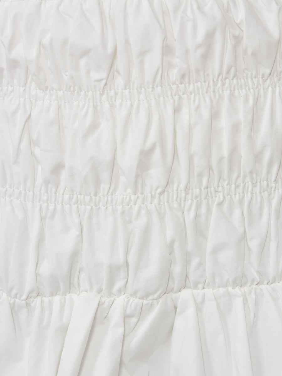 モデル:158cm(着用サイズ:FREE 着用カラー:WHT)