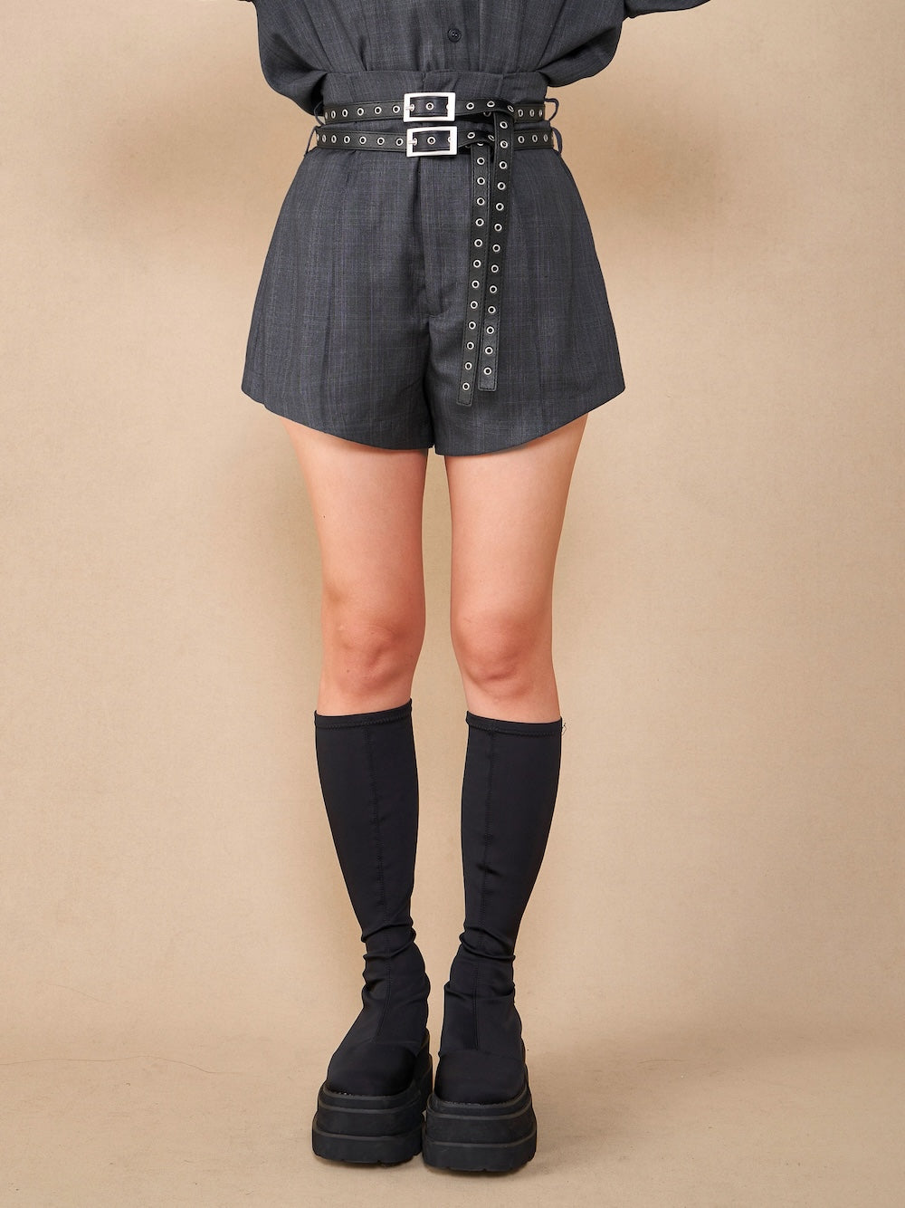 モデル:156cm(着用サイズ:S 着用カラー:NVY)