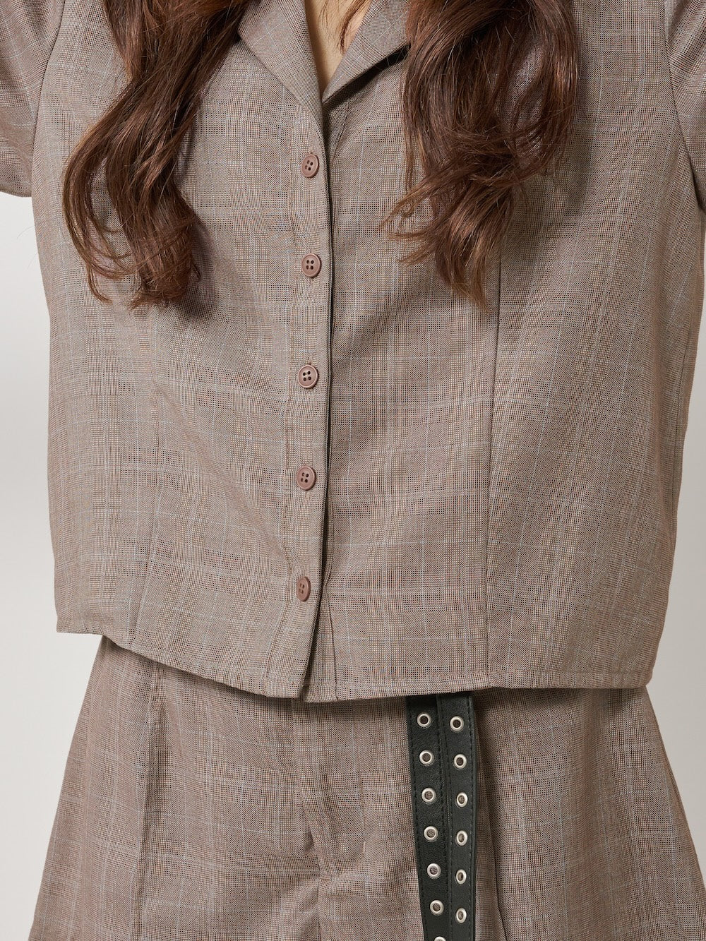 モデル:156cm(着用サイズ:S 着用カラー:BRN)