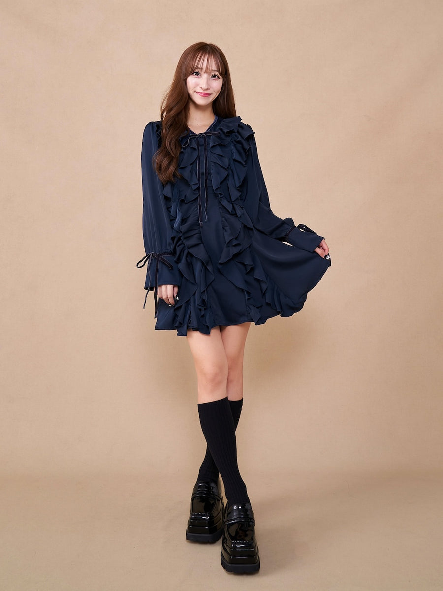 モデル:156cm(着用サイズ:FREE 着用カラー:NVY)