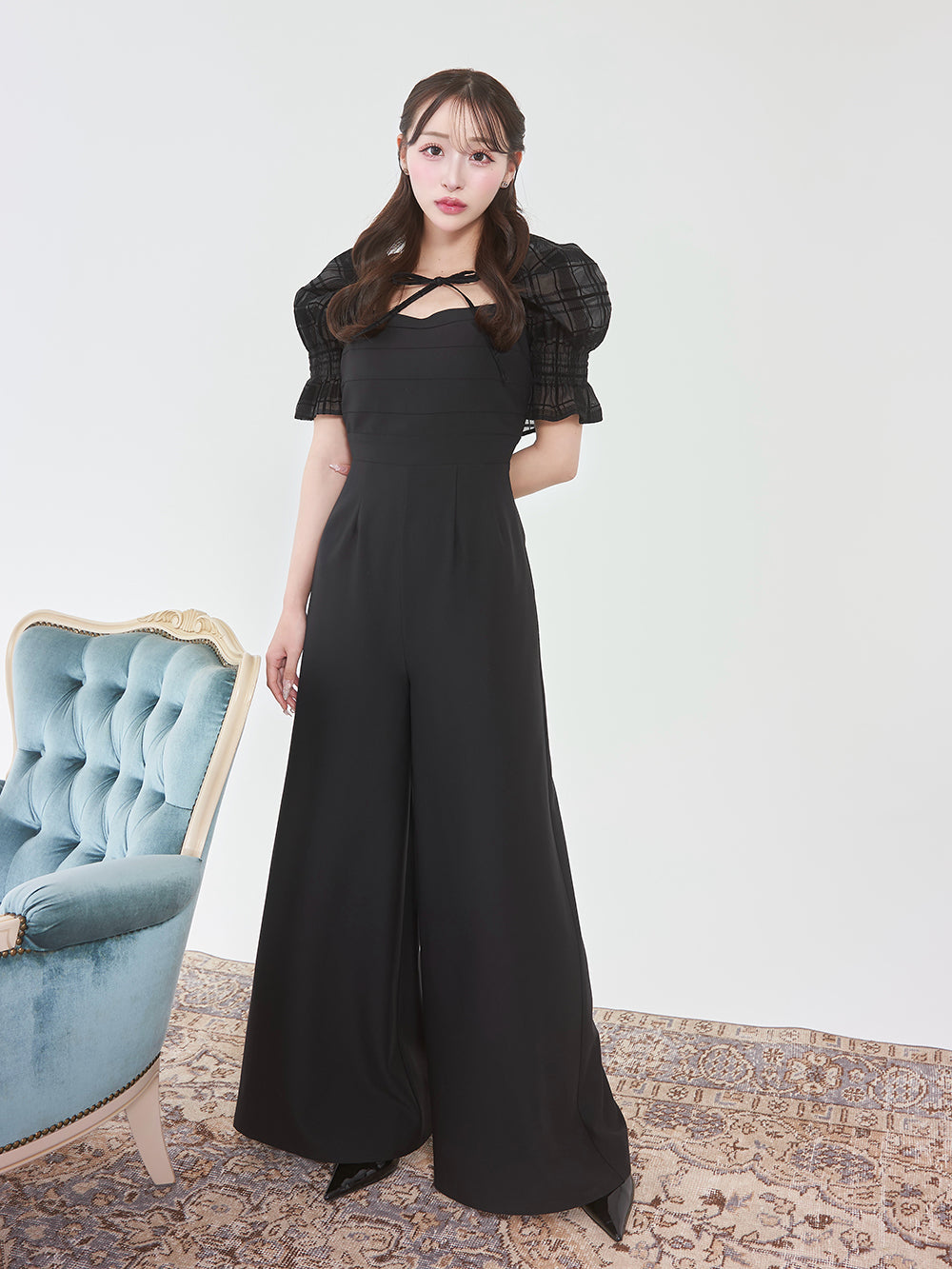 モデル:156cm(着用サイズ:FREE 着用カラー:BLK)