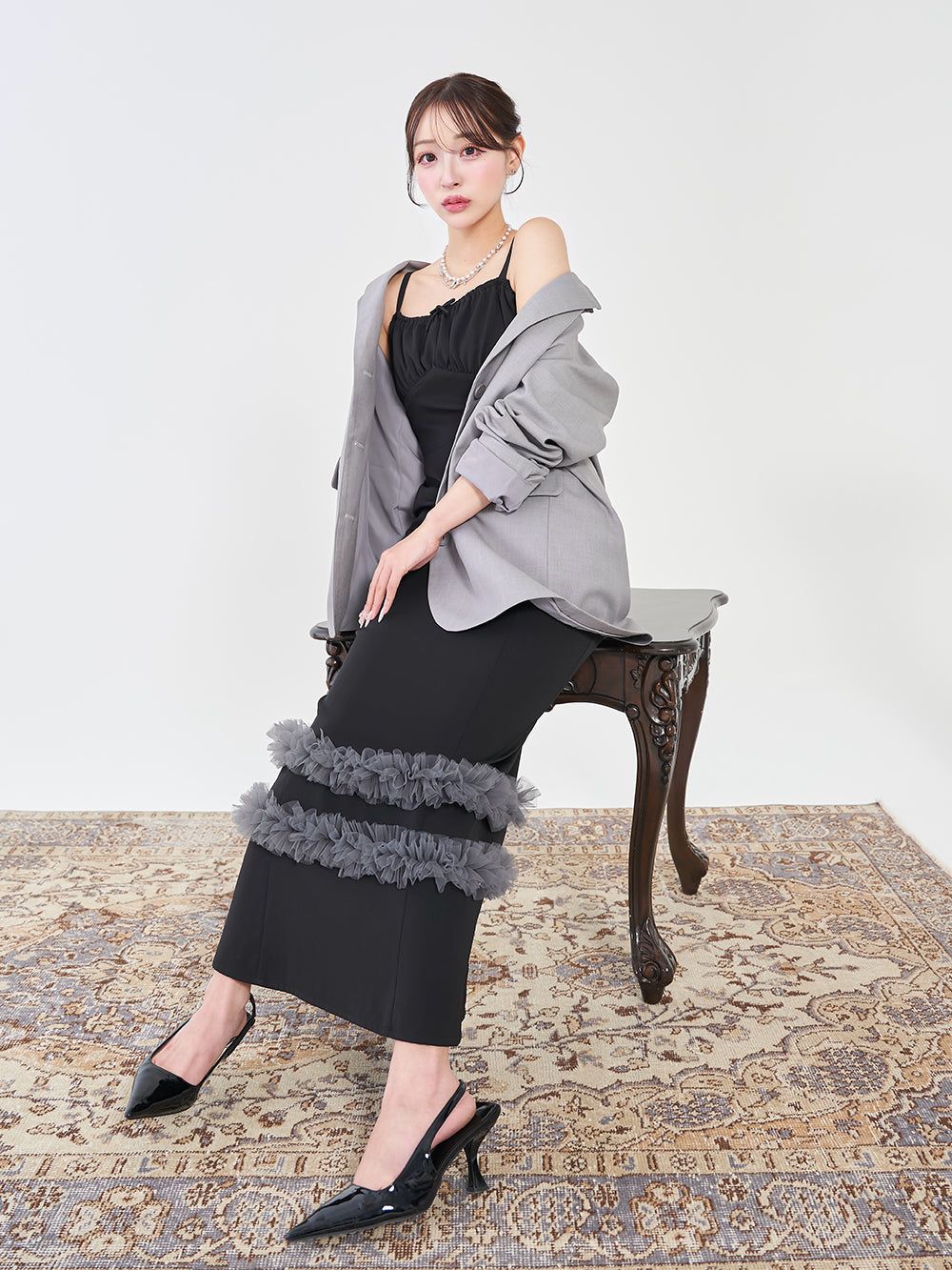 モデル:156cm(着用サイズ:FREE 着用カラー:BLK)