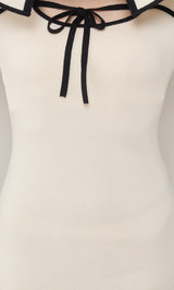 モデル:156cm(着用サイズ:FREE 着用カラー:IVO)