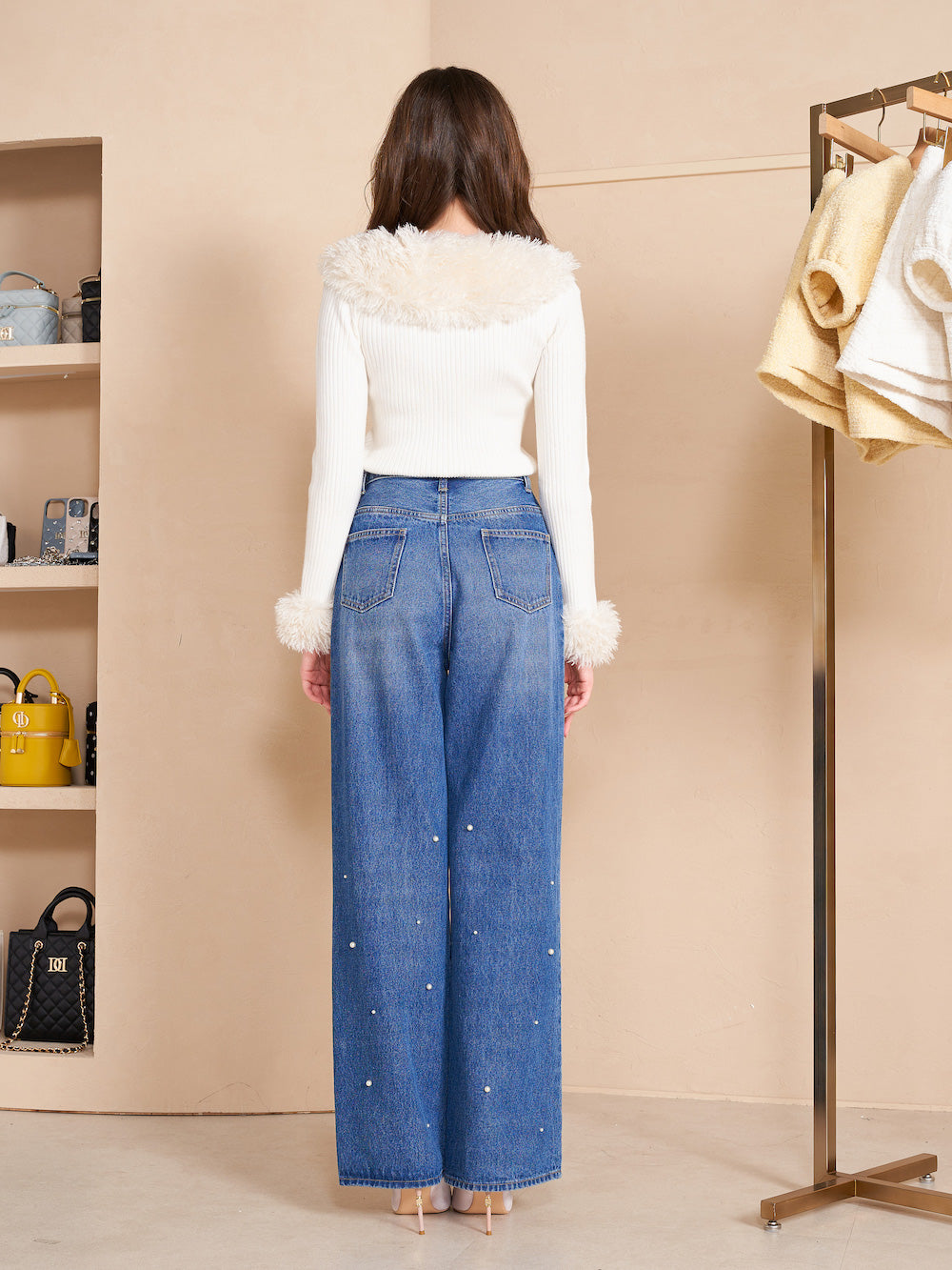 モデル:165cm(着用サイズ:FREE 着用カラー:IVO)