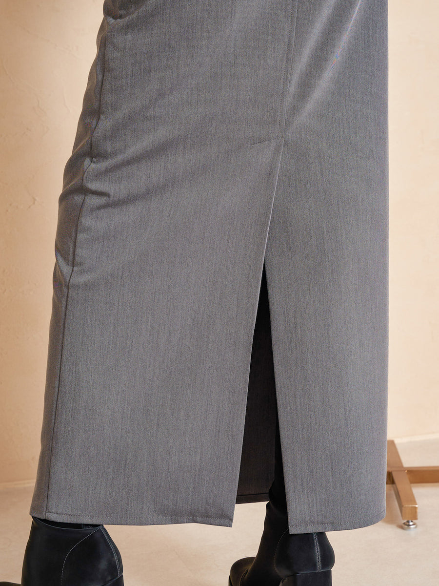 モデル:165cm(着用サイズ:FREE 着用カラー:GRY)