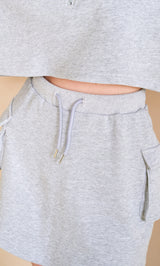 モデル:165cm(着用サイズ:FREE 着用カラー:GRY)
