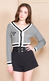 モデル:165cm(着用サイズ:FREE 着用カラー:GRY)