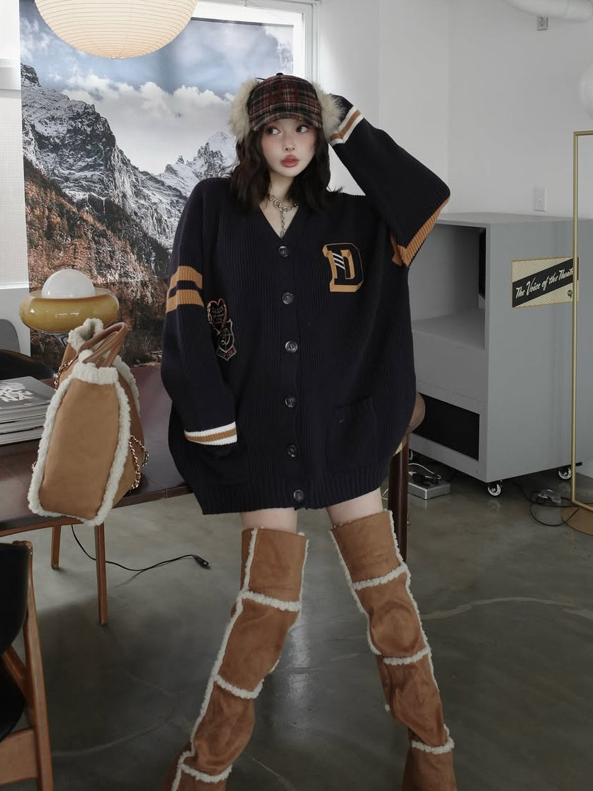 モデル:160cm(着用サイズ:FREE 着用カラー:NVY)