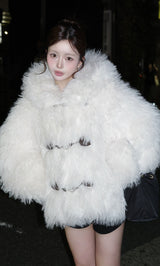 モデル:158cm(着用サイズ:FREE 着用カラー:IVO)