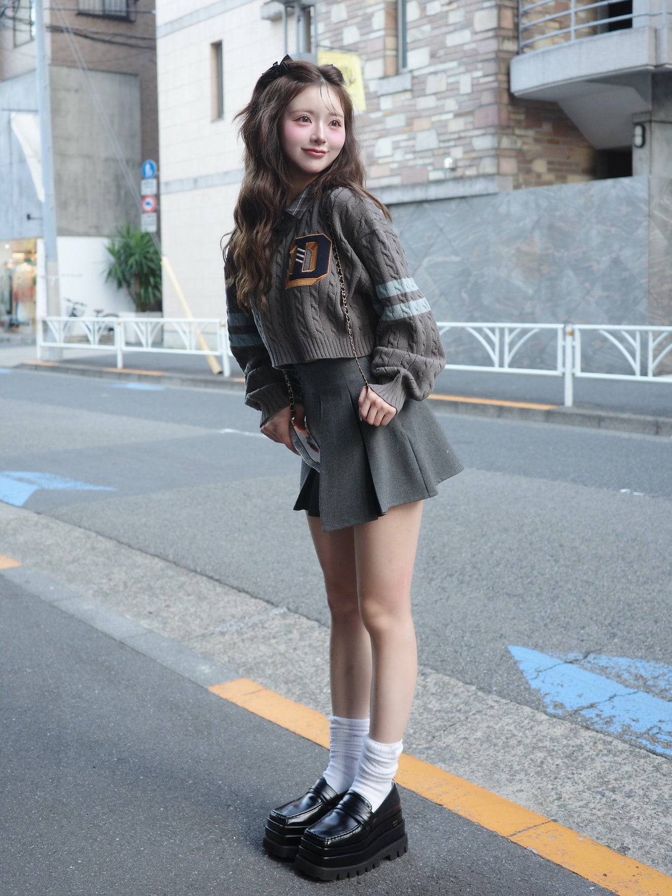 モデル:158cm(着用サイズ:FREE 着用カラー:GRY)