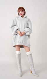 モデル:155cm(着用サイズ:FREE 着用カラー:GRY)