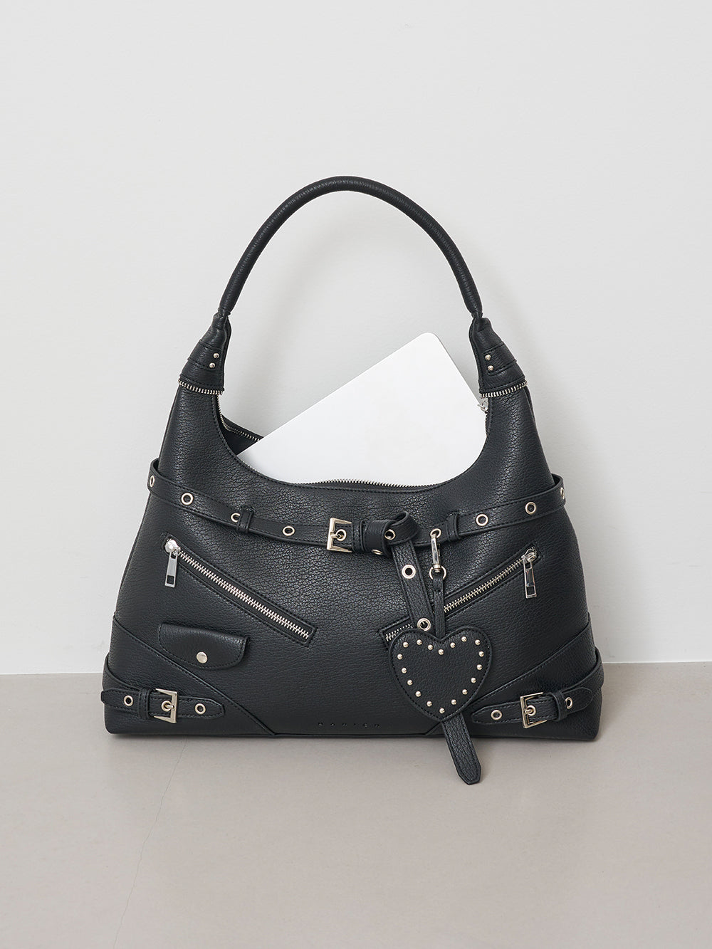 サイズ:FREE カラー:BLK