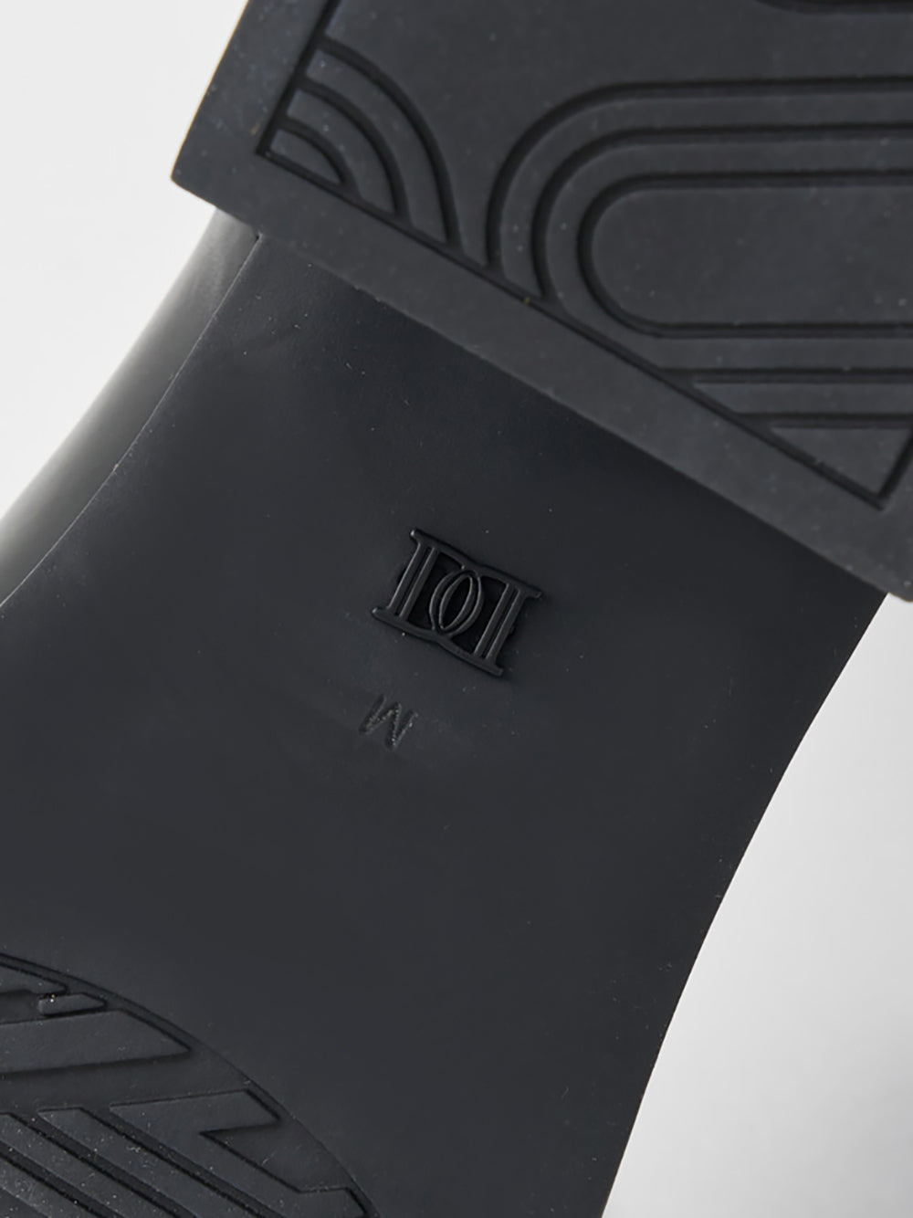 サイズ:M カラー:BLK