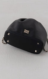 サイズ:FREE カラー:BLK