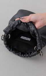 サイズ:FREE カラー:BLK