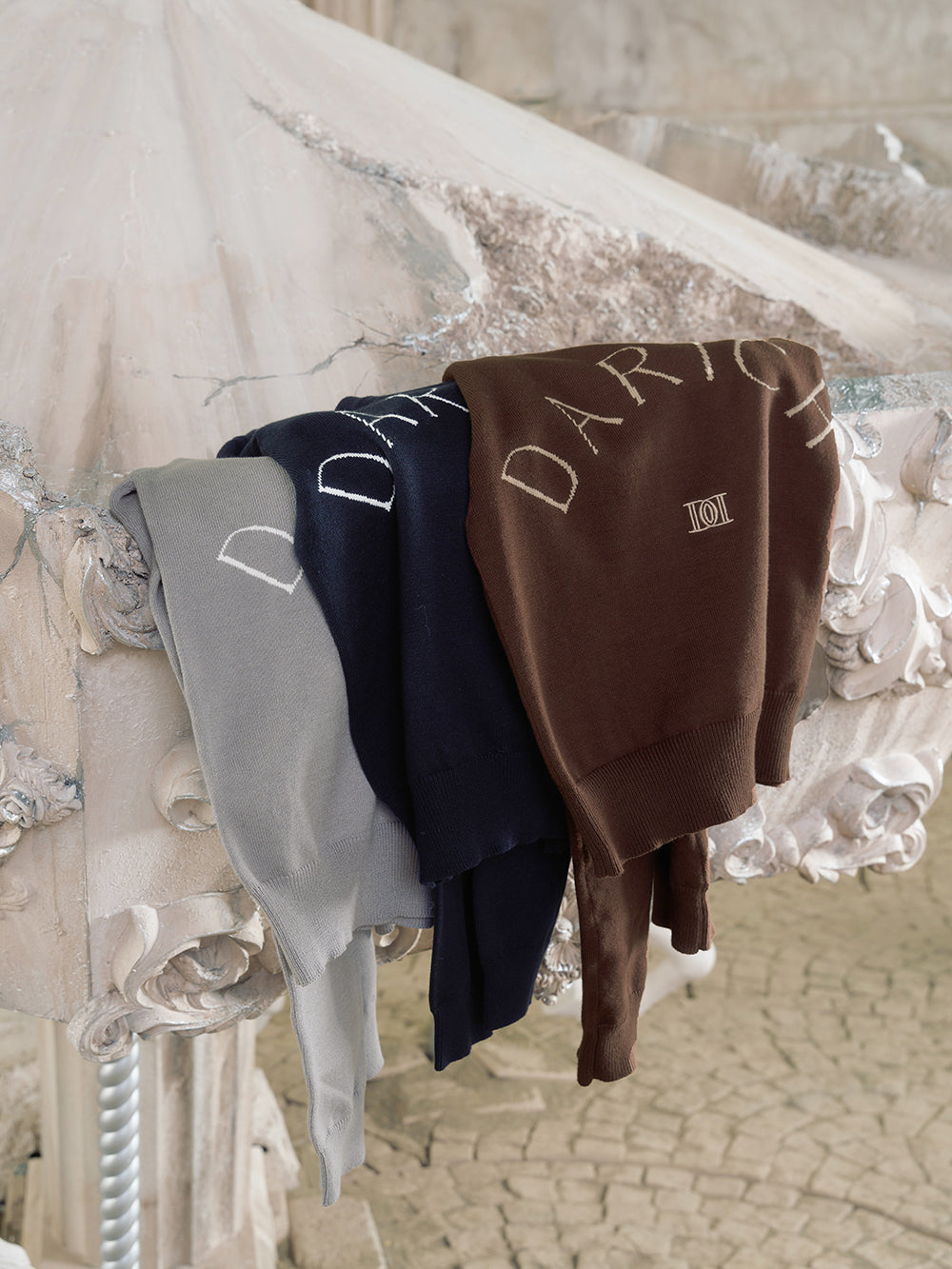 サイズ:FREE カラー:BRN/GRY/BLK