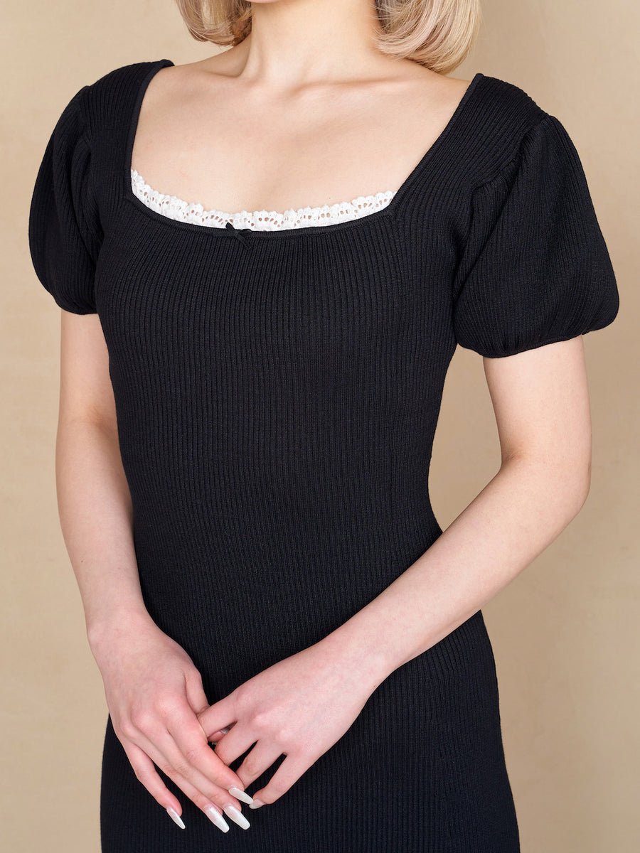モデル:160cm(着用サイズ:FREE 着用カラー:BLK)