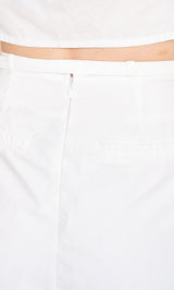 モデル:160cm(着用サイズ:S 着用カラー:WHT)