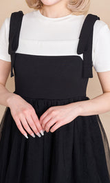 モデル:160cm(着用サイズ: 着用カラー:BLK)