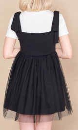 モデル:160cm(着用サイズ: 着用カラー:BLK)