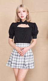 モデル:160cm(着用サイズ:FREE 着用カラー:BLK)