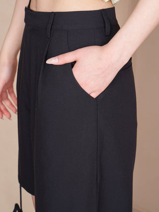 モデル:160cm(着用サイズ:S 着用カラー:BLK)