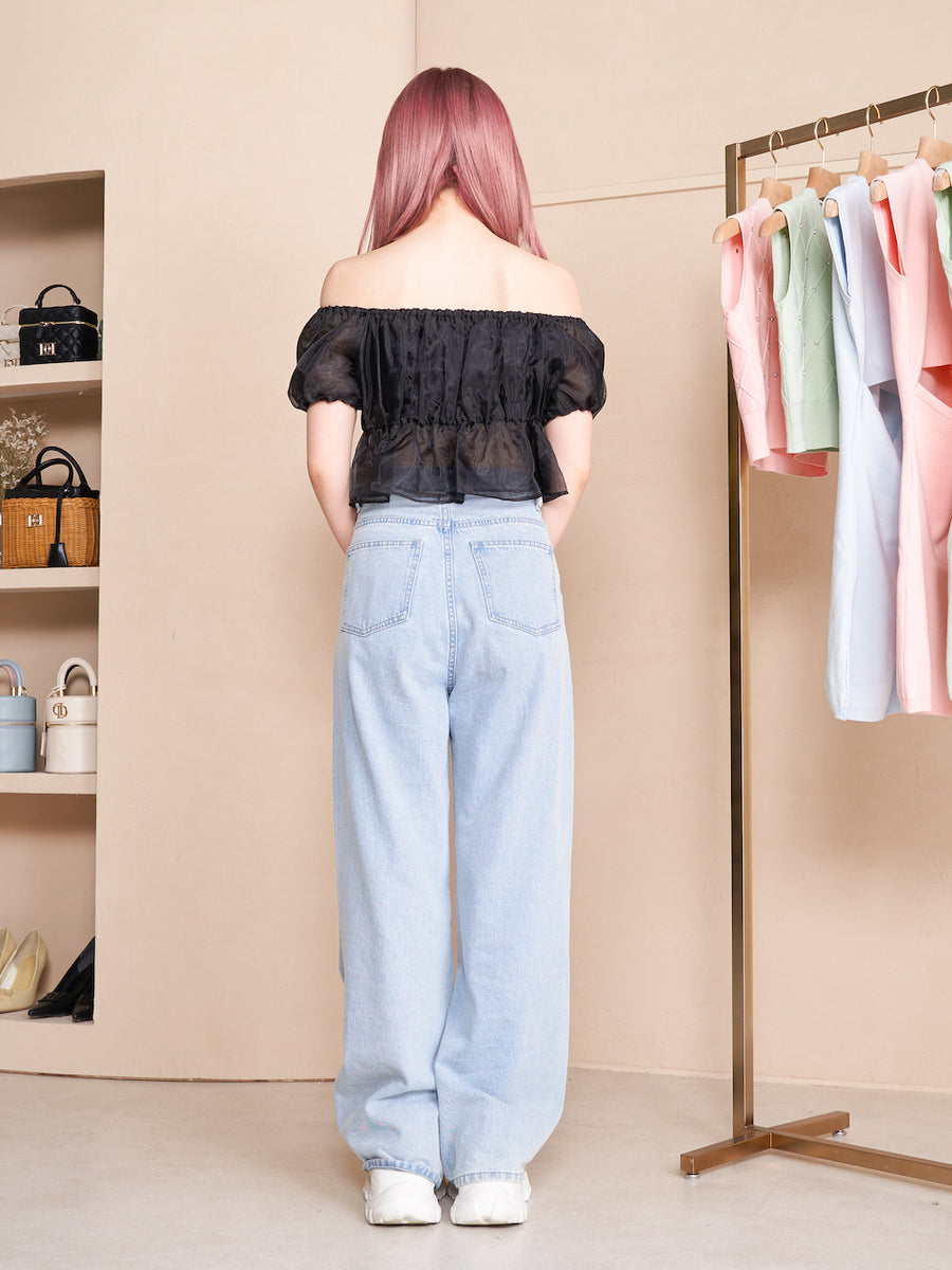 モデル:160cm(着用サイズ:FREE 着用カラー:BLK)