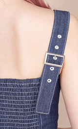 モデル:160cm(着用サイズ:FREE 着用カラー:IND)