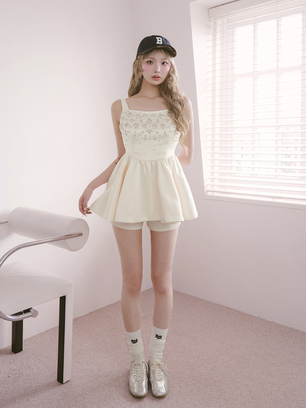 モデル:163cm(着用サイズ:FREE 着用カラー:IVO)