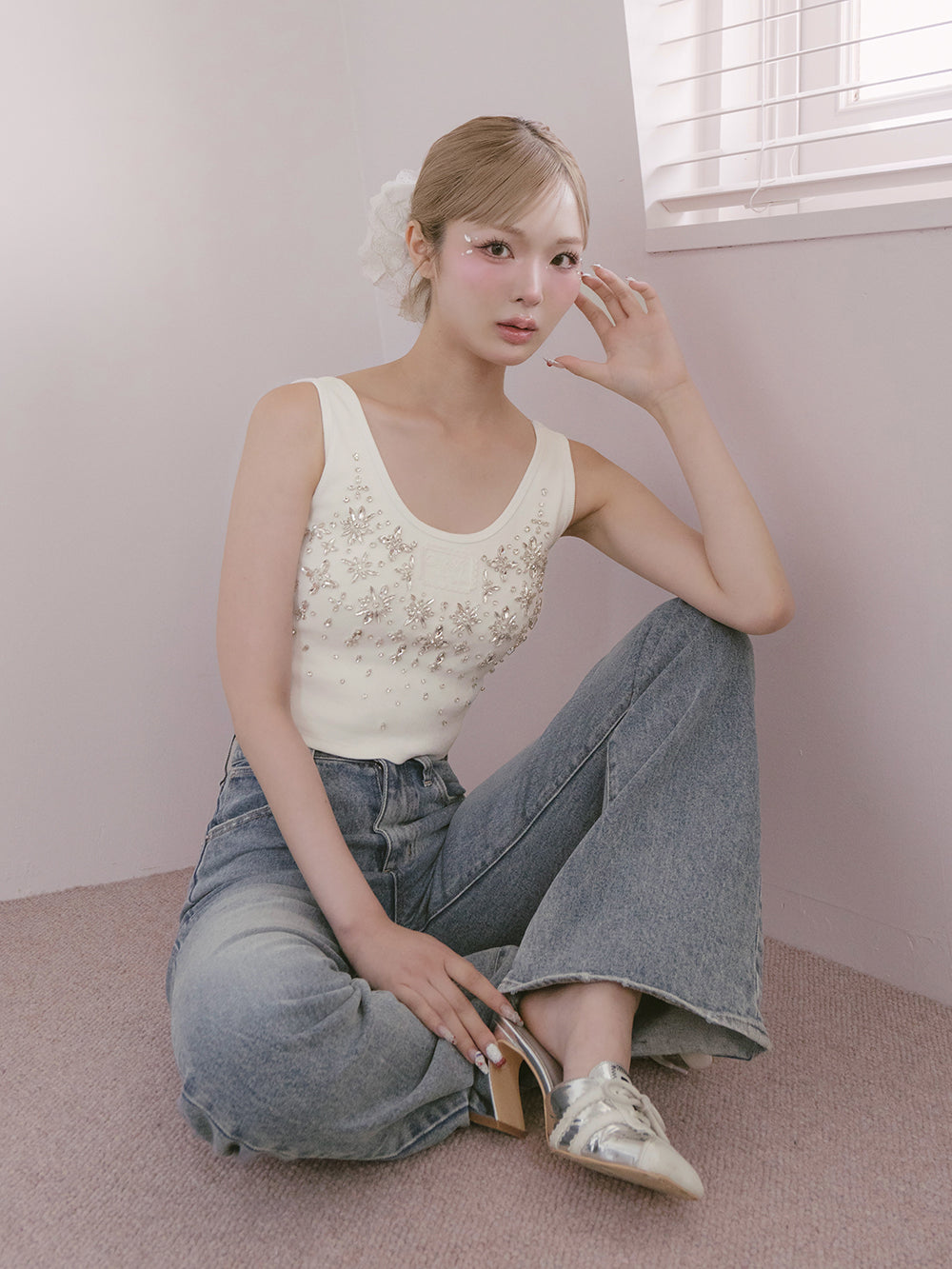 モデル:163cm(着用サイズ:FREE 着用カラー:WHT)