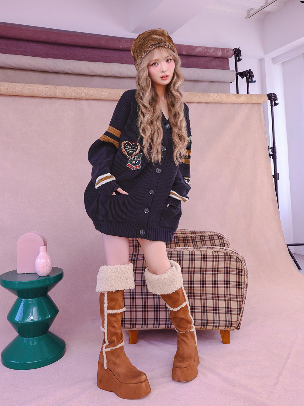 モデル:163cm(着用サイズ:FREE 着用カラー:NVY)