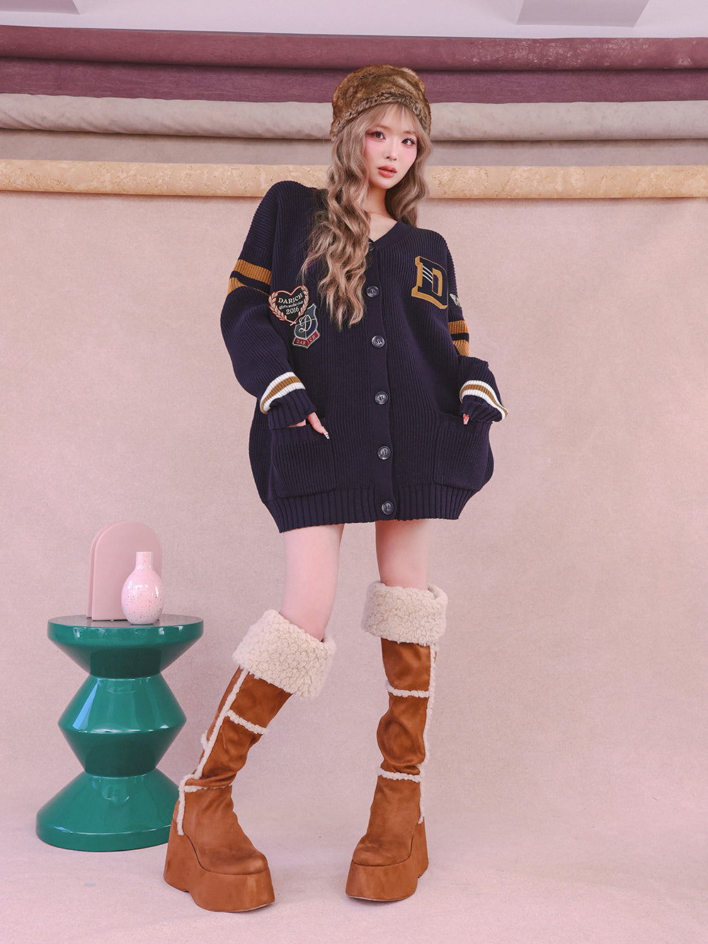 モデル:163cm(着用サイズ:FREE 着用カラー:NVY)