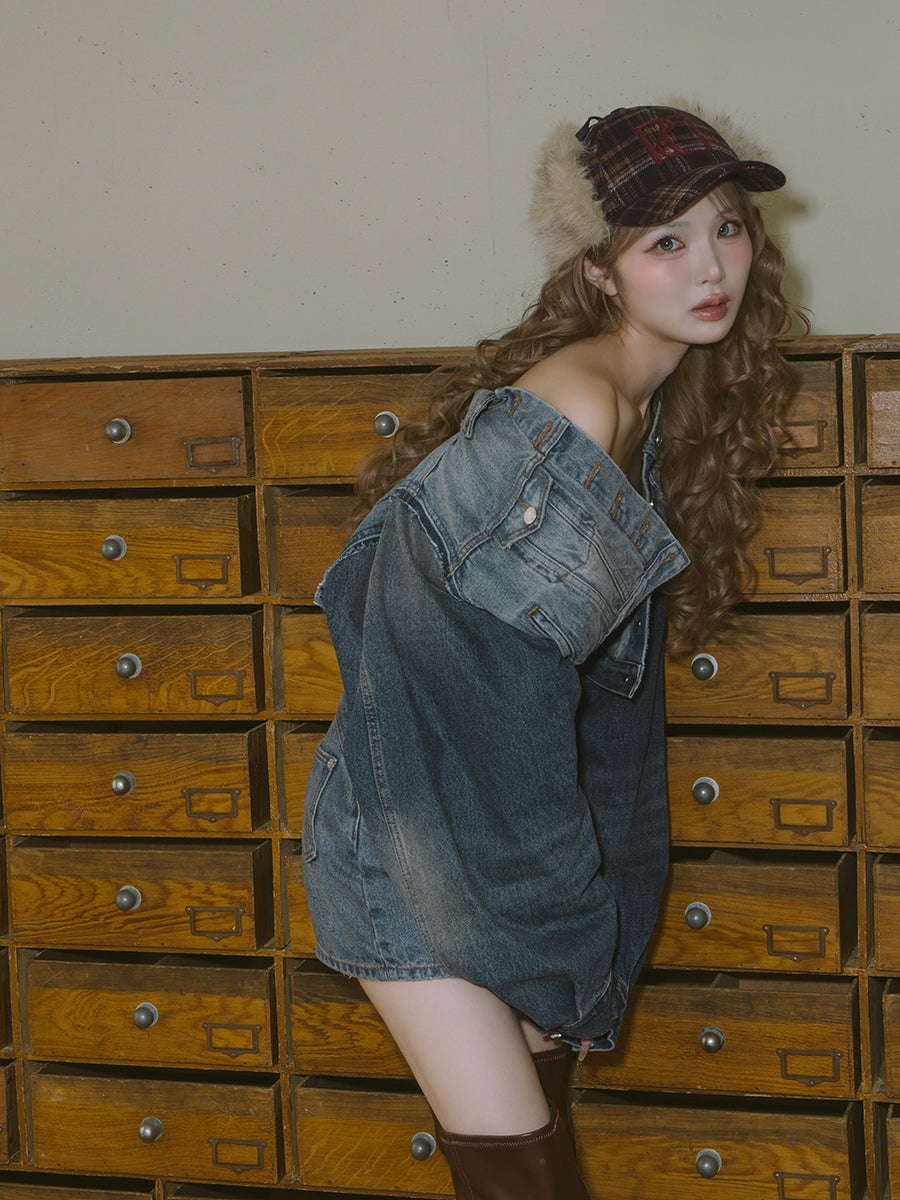 モデル:163cm(着用サイズ:FREE 着用カラー:BLU)