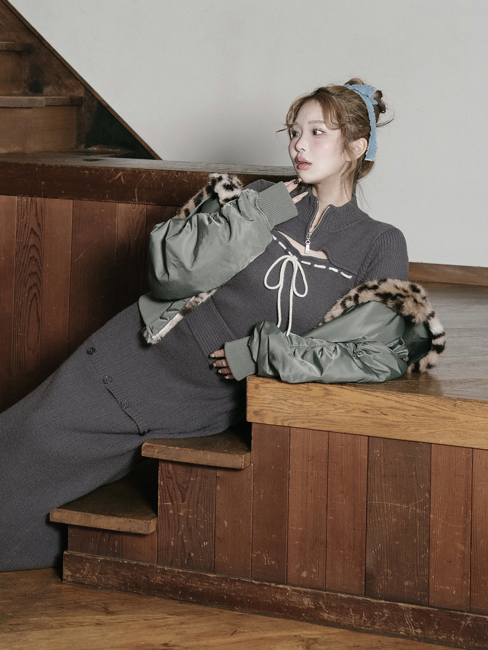 モデル:165cm(着用サイズ:FREE 着用カラー:GRY)