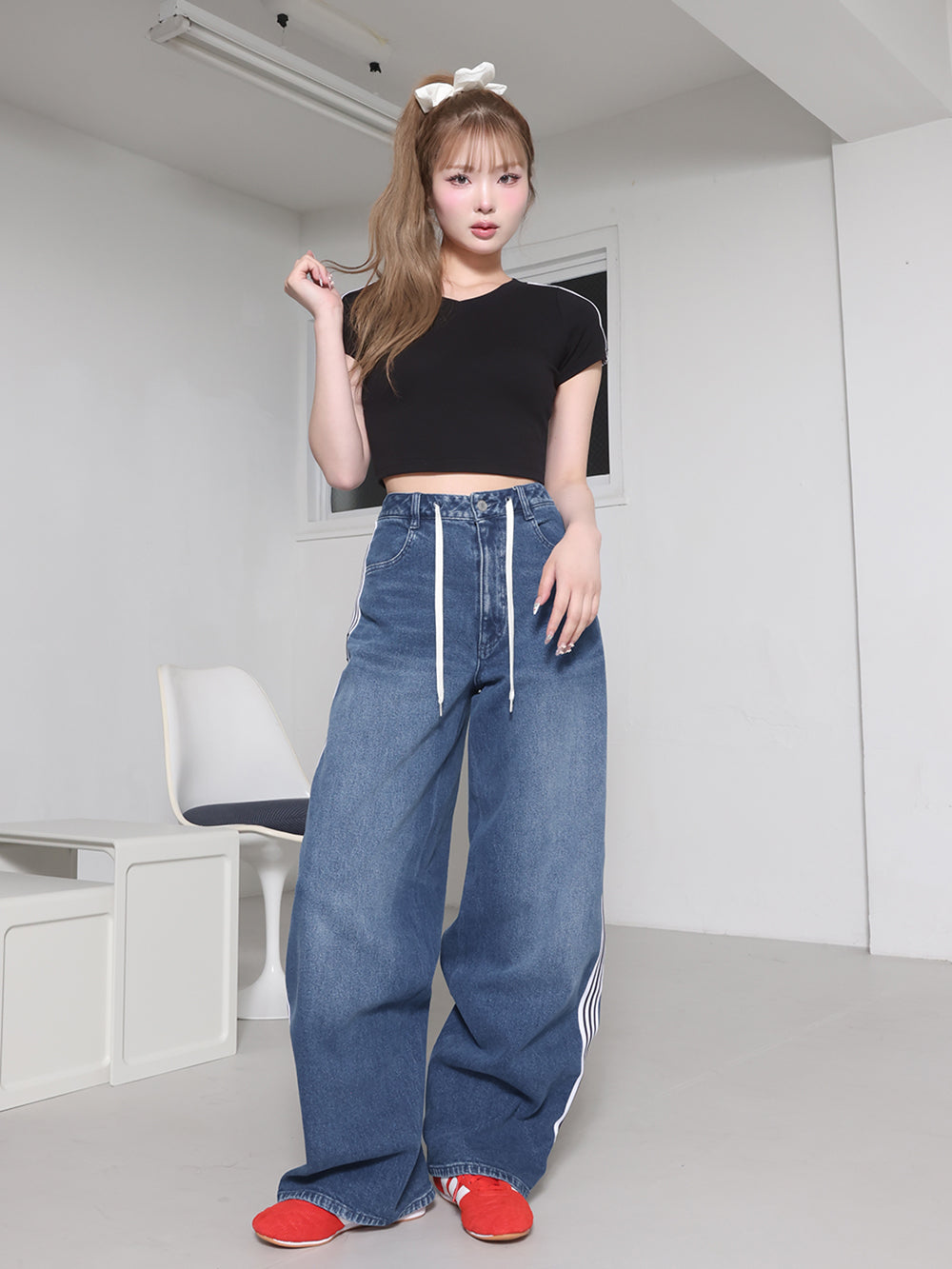 モデル:163cm(着用サイズ:S 着用カラー:BLU)