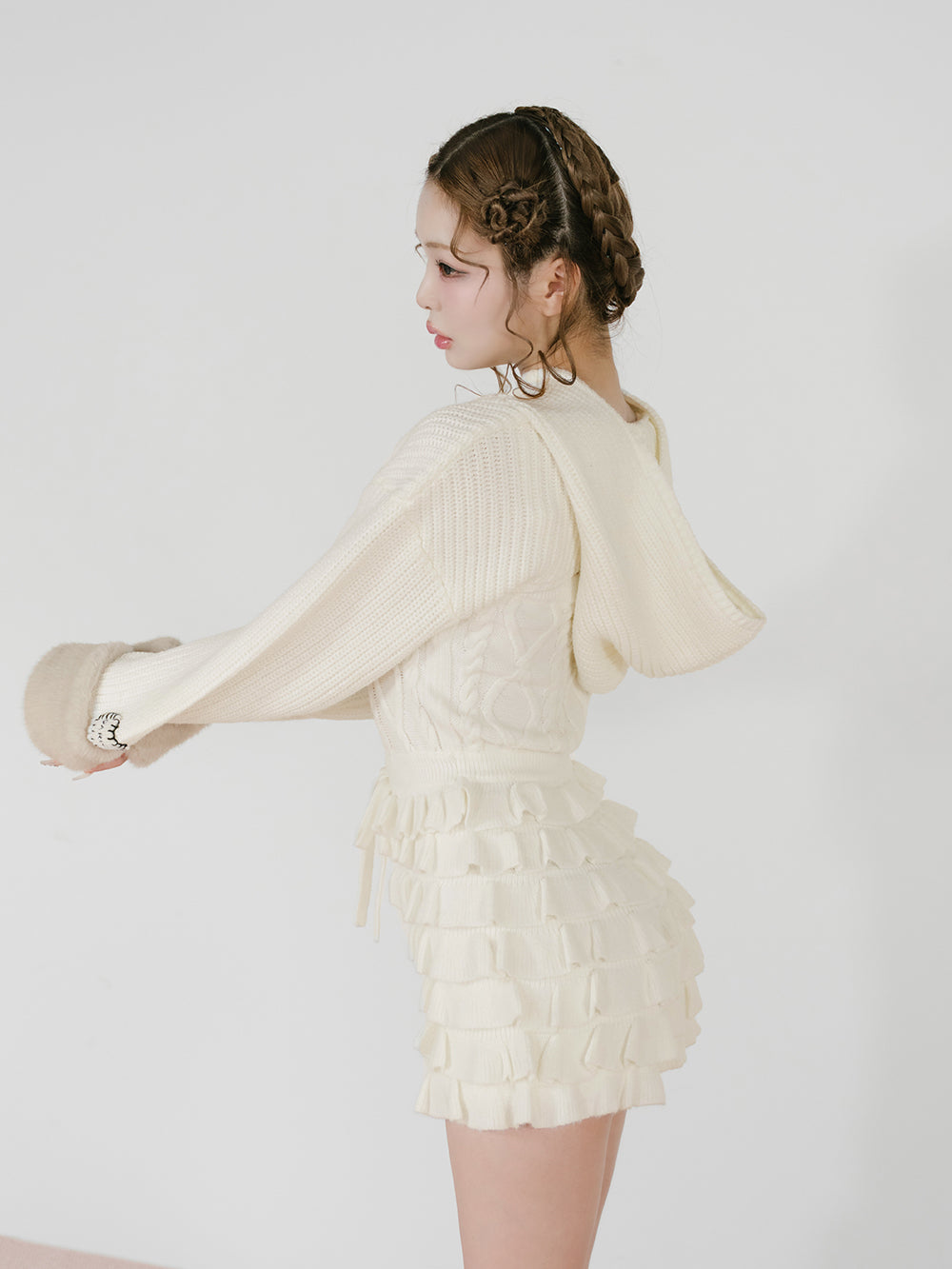 モデル:163cm(着用サイズ:FREE 着用カラー:WHT)